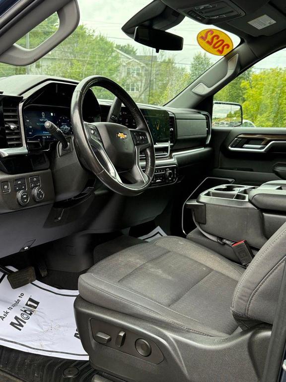 used 2022 Chevrolet Silverado 1500 car, priced at $35,540