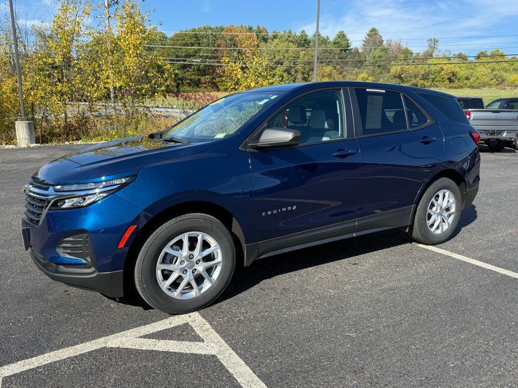 used 2022 Chevrolet Equinox car, priced at $21,117