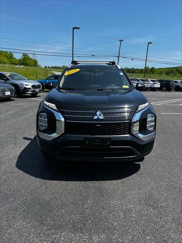 used 2022 Mitsubishi Outlander car, priced at $18,700