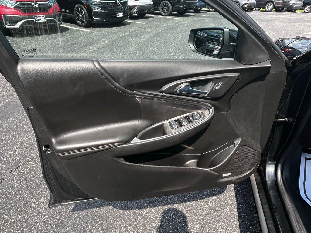 used 2018 Chevrolet Malibu car, priced at $14,464