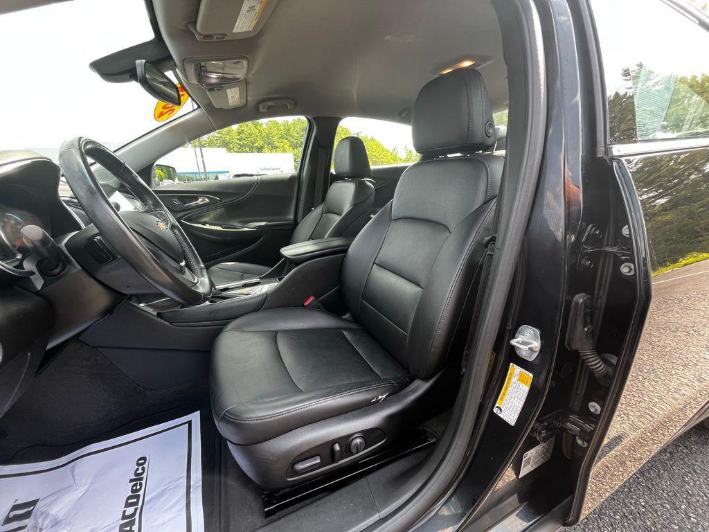 used 2018 Chevrolet Malibu car, priced at $14,464