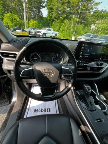 used 2021 Toyota Highlander Hybrid car, priced at $34,583