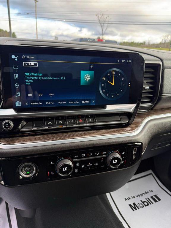 used 2022 Chevrolet Silverado 1500 car, priced at $33,589