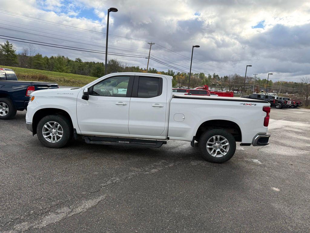 used 2022 Chevrolet Silverado 1500 car, priced at $33,589