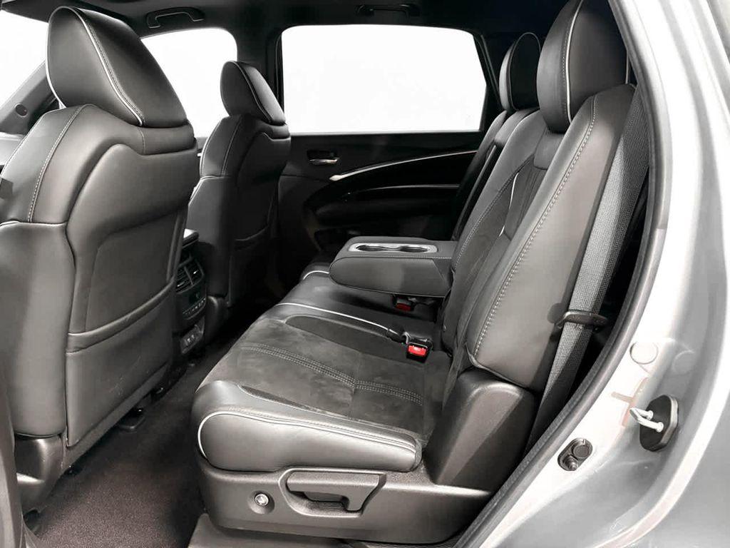 used 2020 Acura MDX car, priced at $31,994
