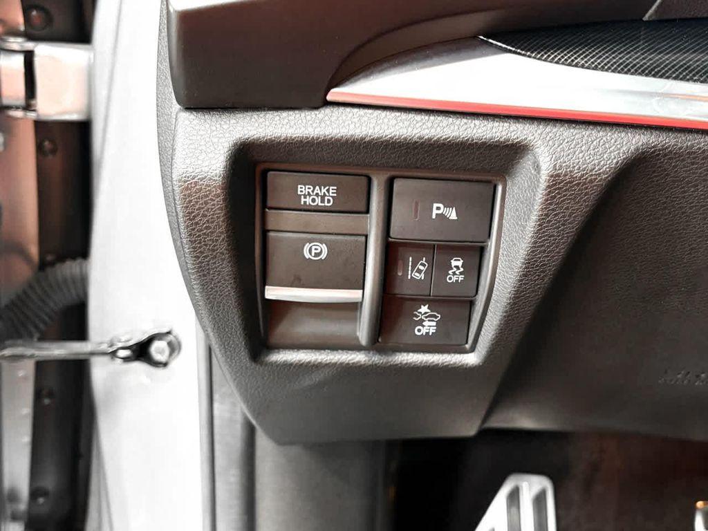 used 2020 Acura MDX car, priced at $31,994