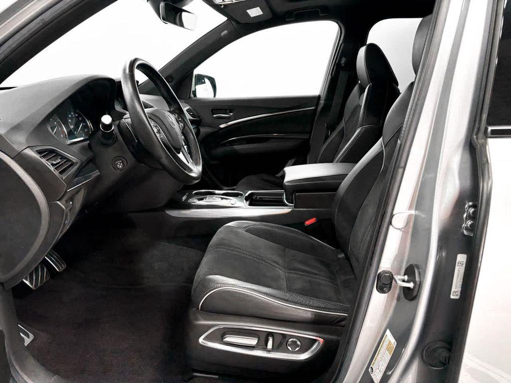 used 2020 Acura MDX car, priced at $31,994