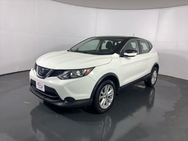 used 2019 Nissan Rogue Sport car, priced at $14,998