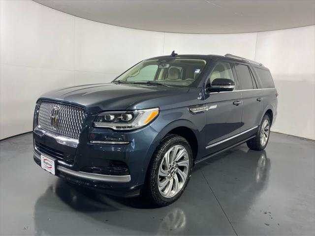 used 2022 Lincoln Navigator car, priced at $55,962