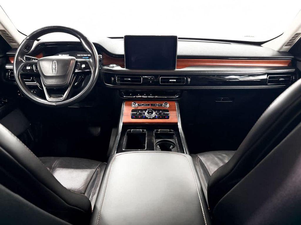 used 2022 Lincoln Aviator car, priced at $39,998