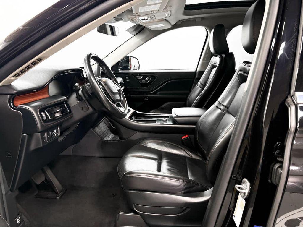 used 2022 Lincoln Aviator car, priced at $39,998