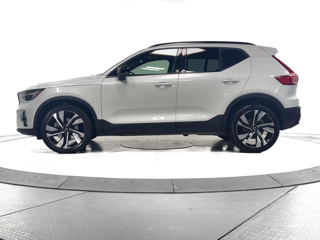 used 2023 Volvo XC40 car, priced at $29,998