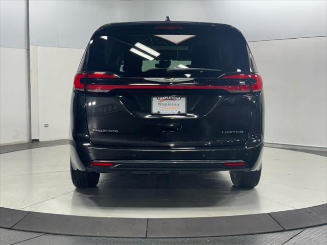 used 2023 Chrysler Pacifica car, priced at $28,212