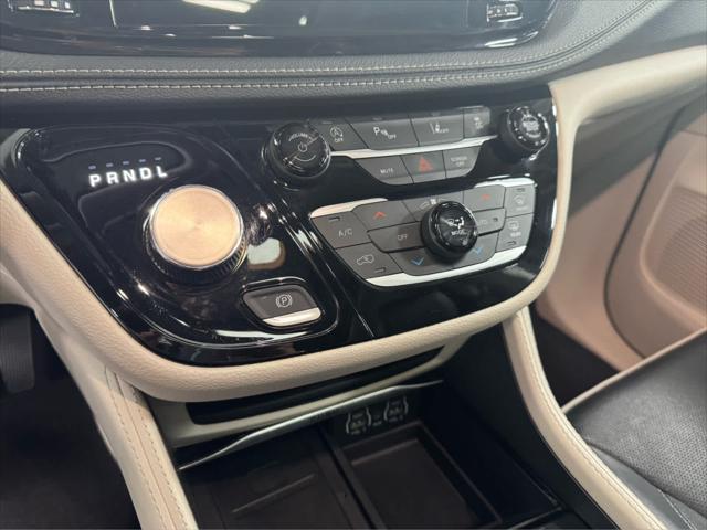 used 2023 Chrysler Pacifica car, priced at $28,212