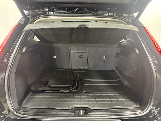 used 2019 Volvo XC40 car, priced at $24,189