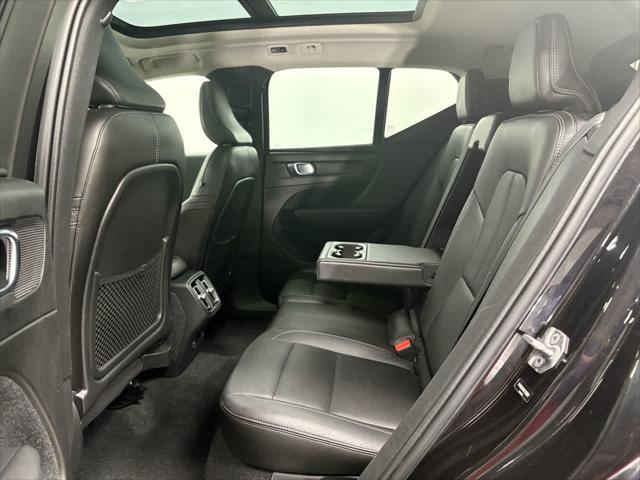 used 2019 Volvo XC40 car, priced at $24,189