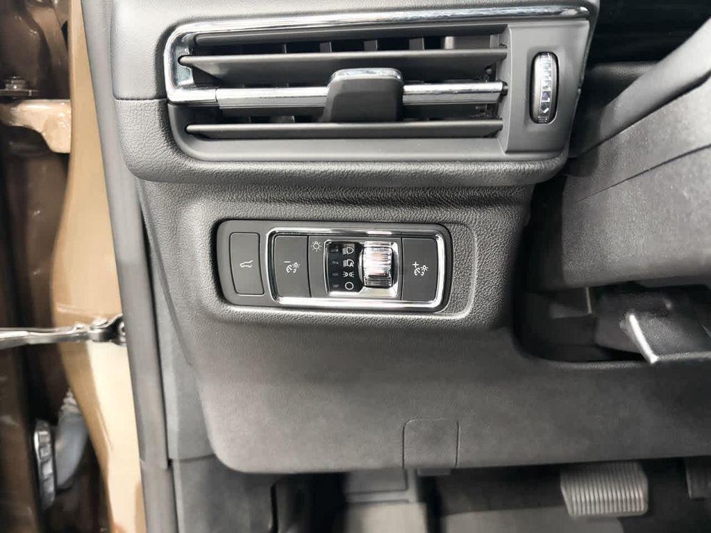 used 2022 Lincoln Corsair car, priced at $26,886