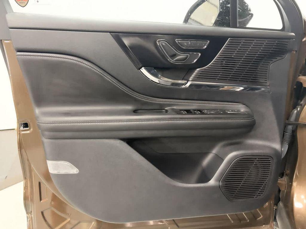 used 2022 Lincoln Corsair car, priced at $26,886