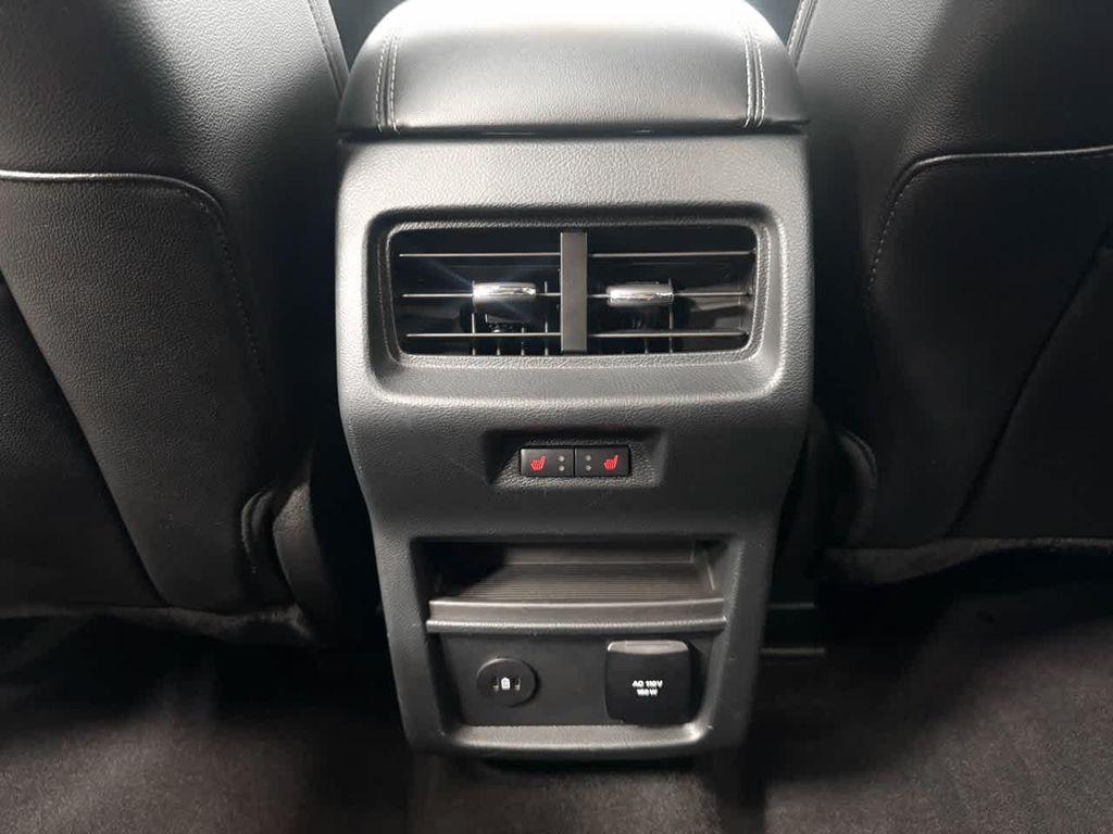 used 2024 Ford Edge car, priced at $32,995