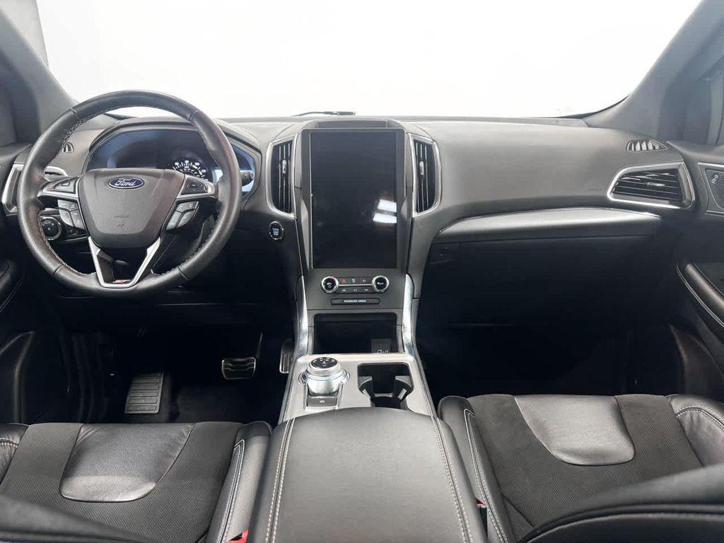 used 2024 Ford Edge car, priced at $32,995