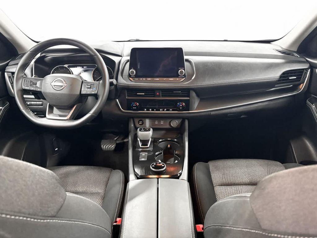 used 2025 Nissan Rogue car, priced at $24,998