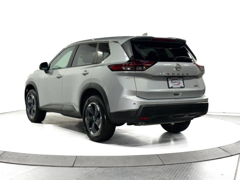 used 2025 Nissan Rogue car, priced at $24,998
