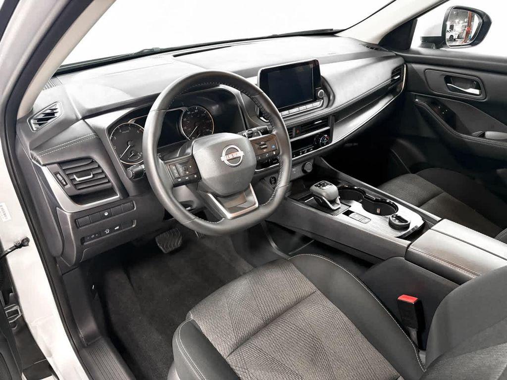 used 2025 Nissan Rogue car, priced at $24,998