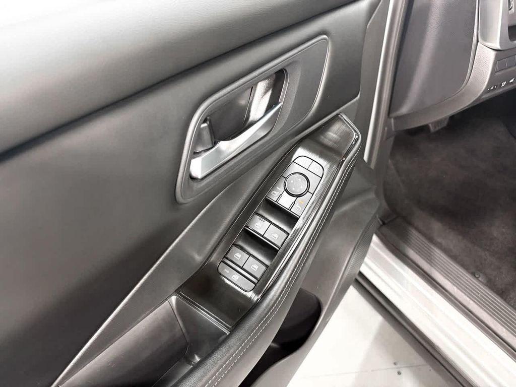 used 2025 Nissan Rogue car, priced at $24,998