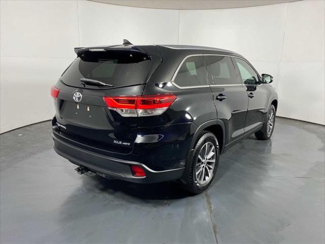 used 2019 Toyota Highlander car, priced at $21,998