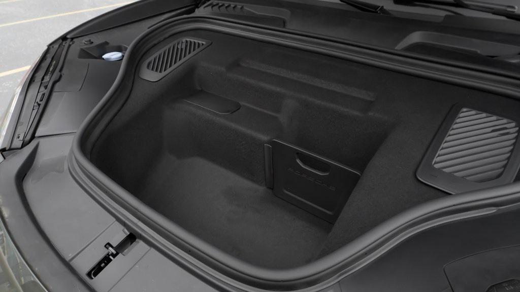 new 2024 Porsche Macan car, priced at $101,390