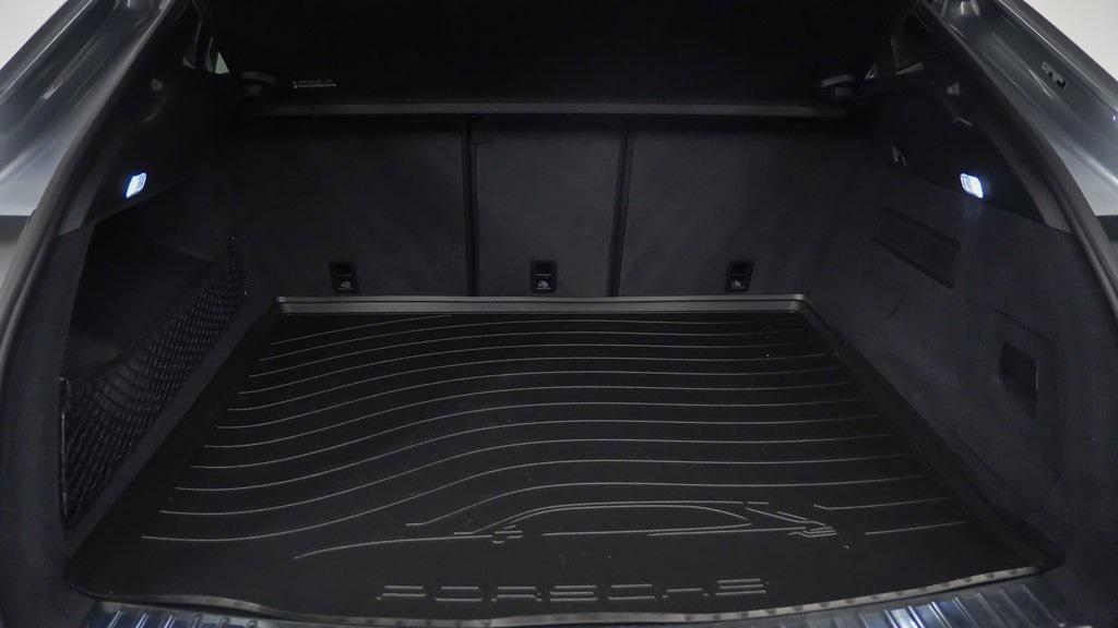 used 2024 Porsche Cayenne car, priced at $80,995