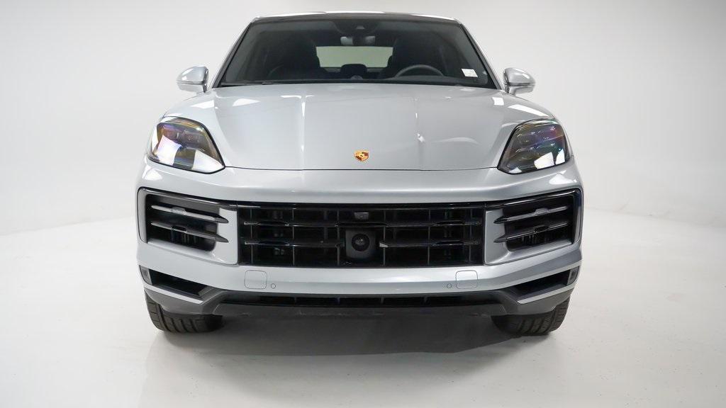 used 2024 Porsche Cayenne car, priced at $80,995