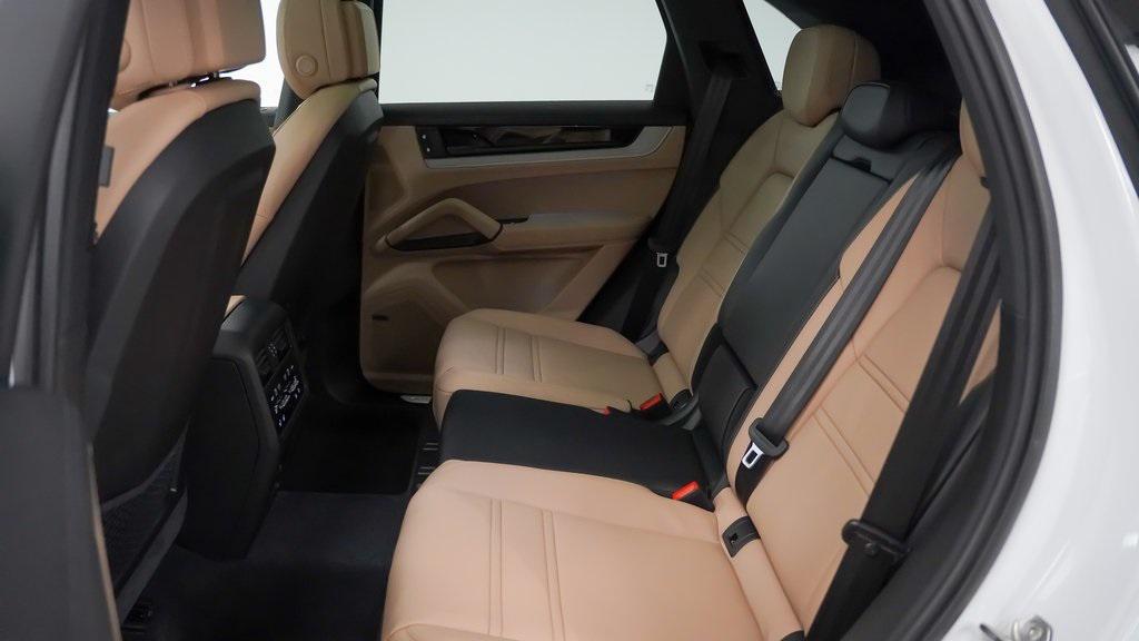 new 2025 Porsche Cayenne car, priced at $126,795