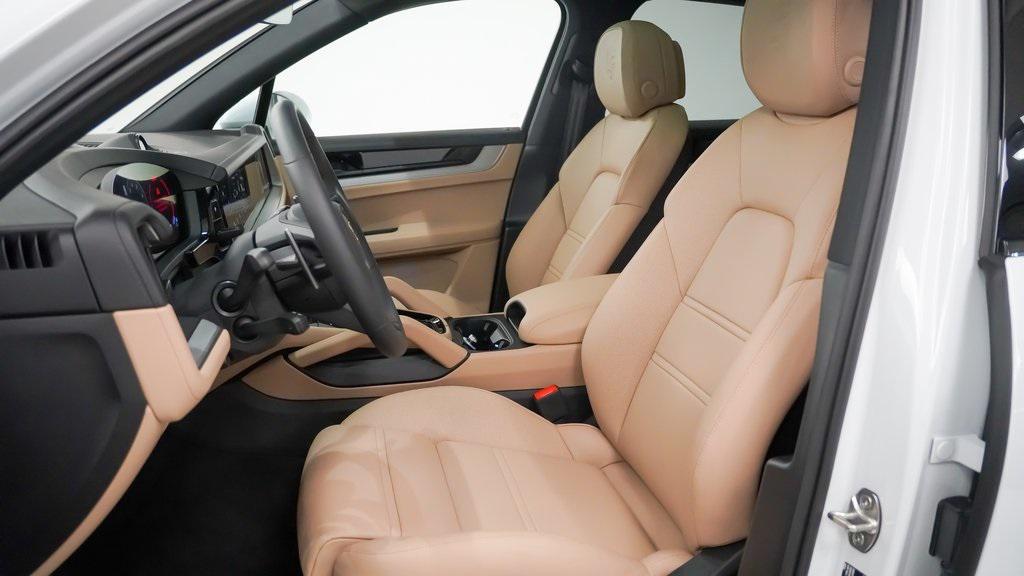new 2025 Porsche Cayenne car, priced at $126,795
