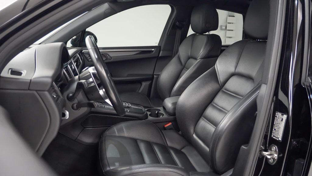used 2018 Porsche Macan car, priced at $28,991
