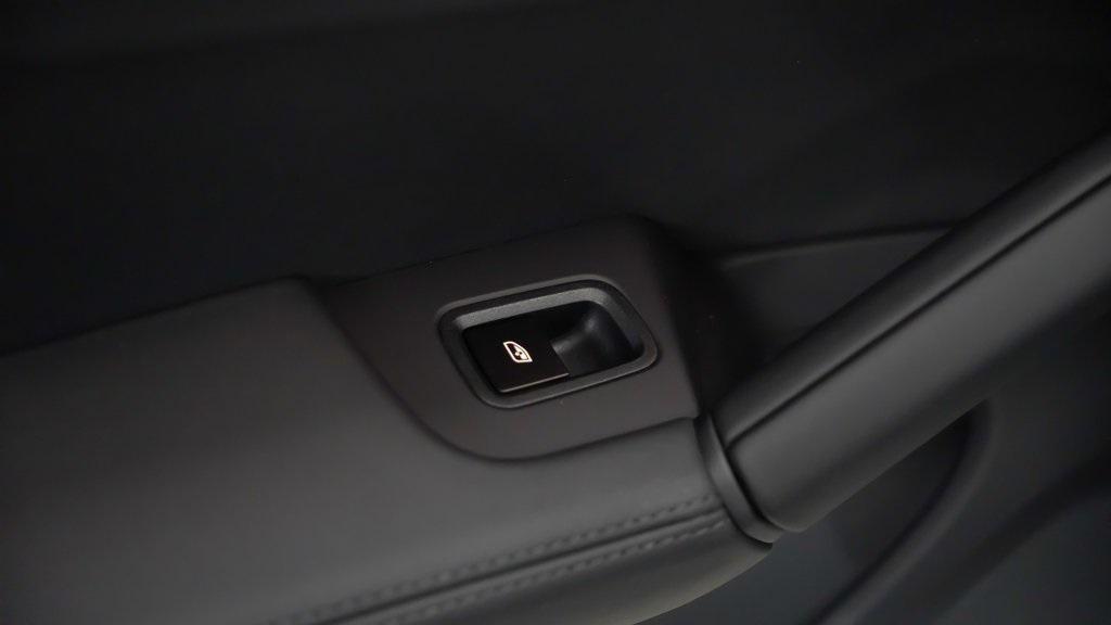new 2025 Porsche Cayenne car, priced at $145,375