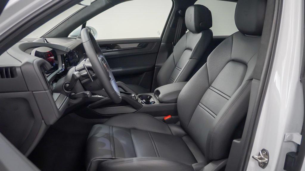 new 2025 Porsche Cayenne car, priced at $145,375