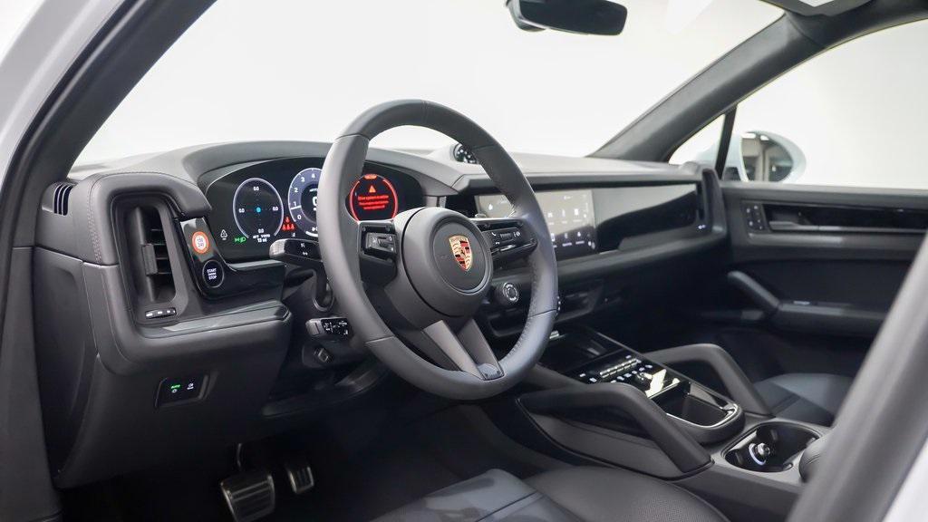 new 2025 Porsche Cayenne car, priced at $145,375
