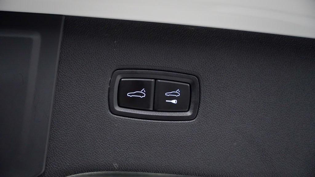 used 2024 Porsche Cayenne car, priced at $95,504