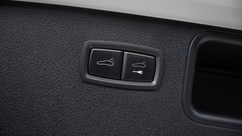 used 2023 Porsche Macan car, priced at $85,991
