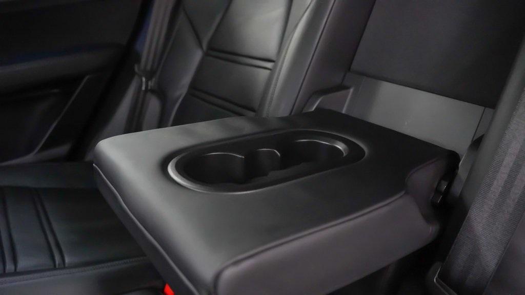 used 2025 Porsche Cayenne car, priced at $94,991