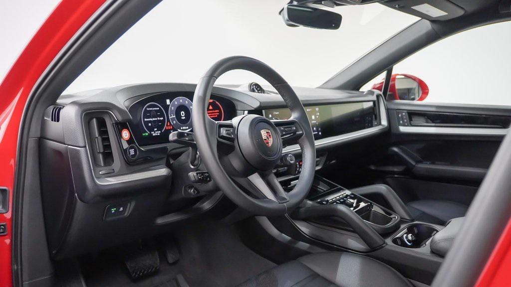 used 2025 Porsche Cayenne car, priced at $94,991