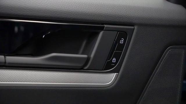 used 2024 Porsche Cayenne car