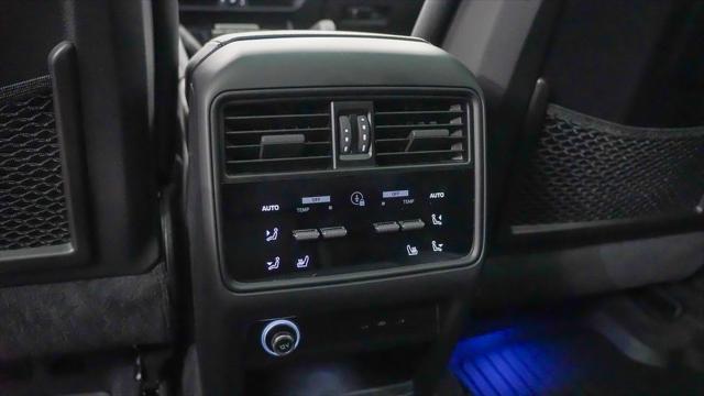 used 2024 Porsche Cayenne car