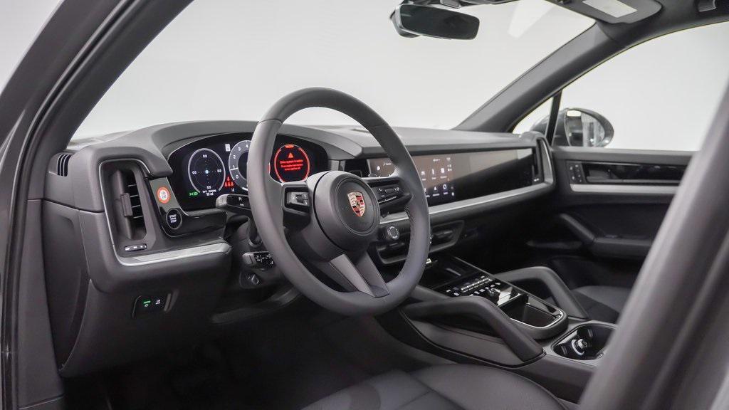 new 2025 Porsche Cayenne car, priced at $105,335