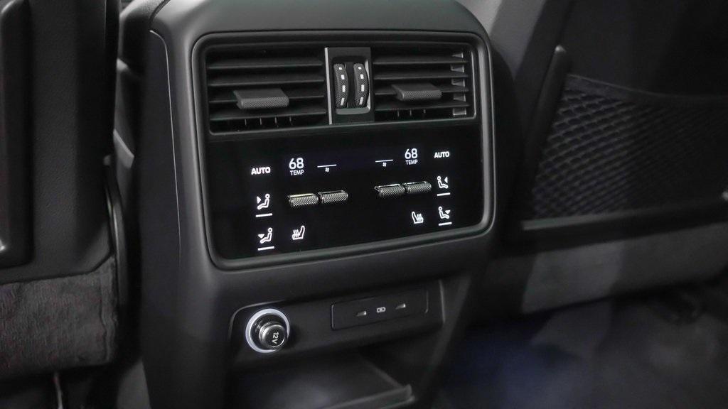 new 2025 Porsche Cayenne car, priced at $105,335
