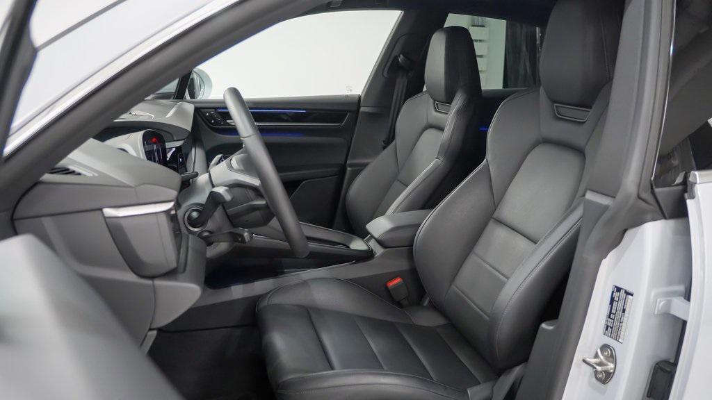 used 2025 Porsche Macan car, priced at $88,791