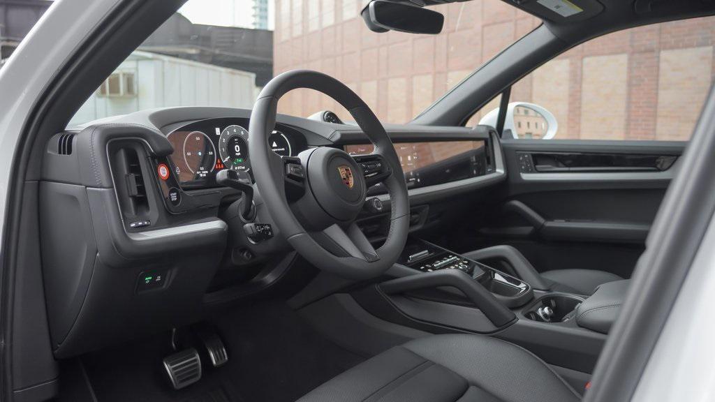 new 2025 Porsche Cayenne car, priced at $134,085
