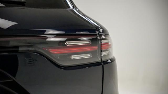 used 2021 Porsche Cayenne E-Hybrid car, priced at $58,991