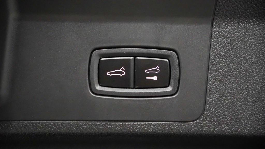 new 2025 Porsche Panamera car, priced at $237,765